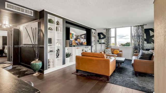 3800 Hillcrest Dr 401, Hollywood, FL 33021