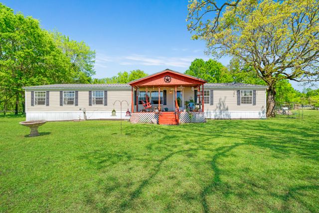 1530 W Front St Street 82, Blossom, TX 75416