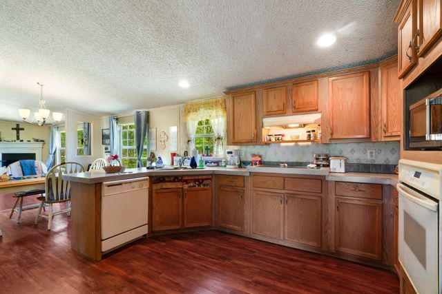 1530 W Front St Street 82, Blossom, TX 75416