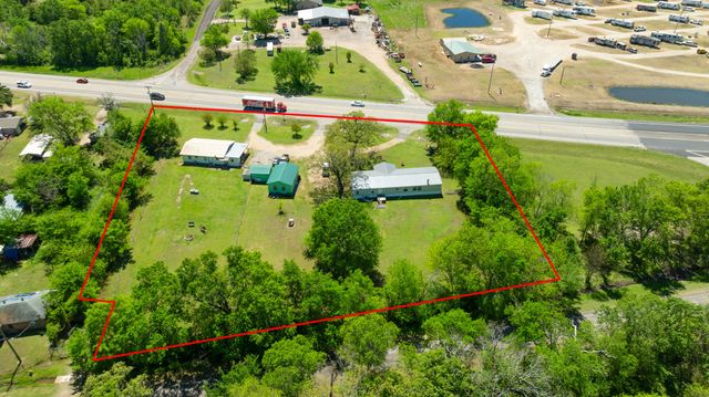 1530 W Front St Street 82, Blossom, TX 75416