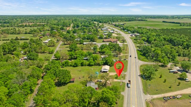 1530 W Front St Street 82, Blossom, TX 75416