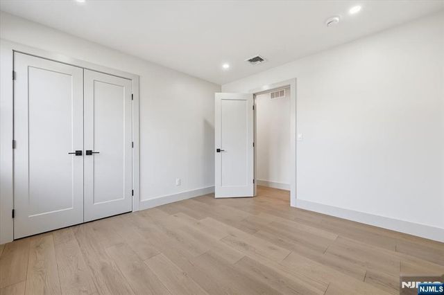 442 Ellis Place, Wyckoff, NJ 07481