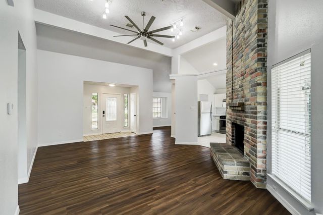 6010 Sean Court, Humble, TX 77346