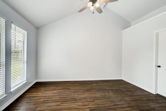 6010 Sean Court, Humble, TX 77346