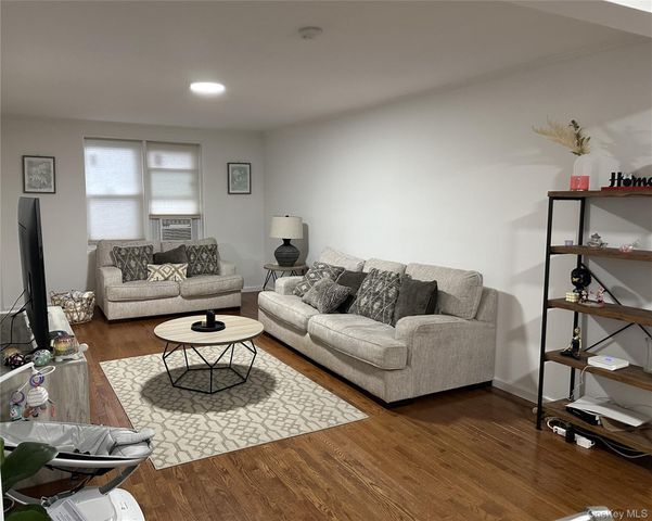 1133 Midland Avenue 1K, Yonkers, NY 10708