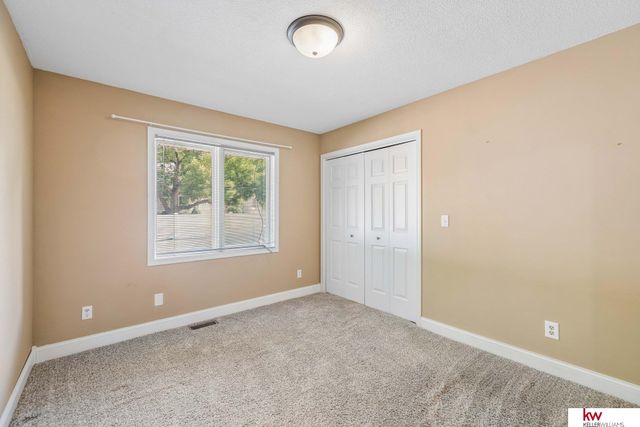 6401 Densmore Road, Lincoln, NE 68512