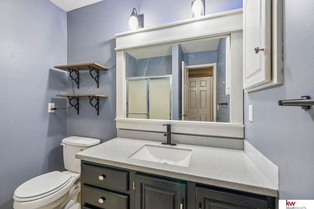 6401 Densmore Road, Lincoln, NE 68512