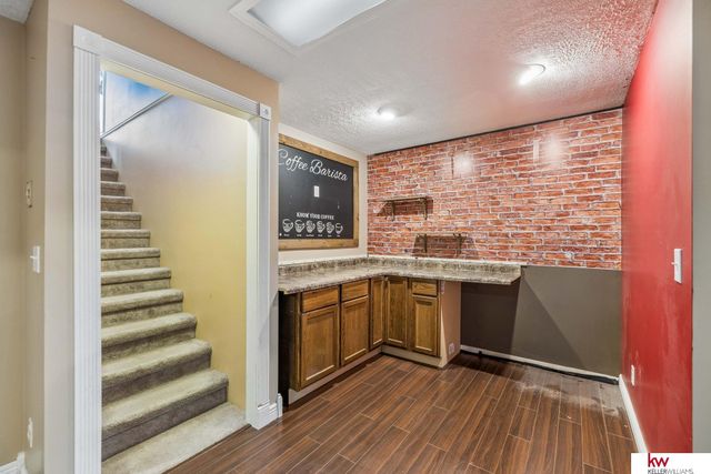 6401 Densmore Road, Lincoln, NE 68512