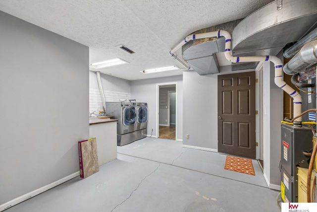 6401 Densmore Road, Lincoln, NE 68512