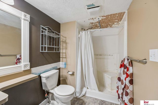 6401 Densmore Road, Lincoln, NE 68512