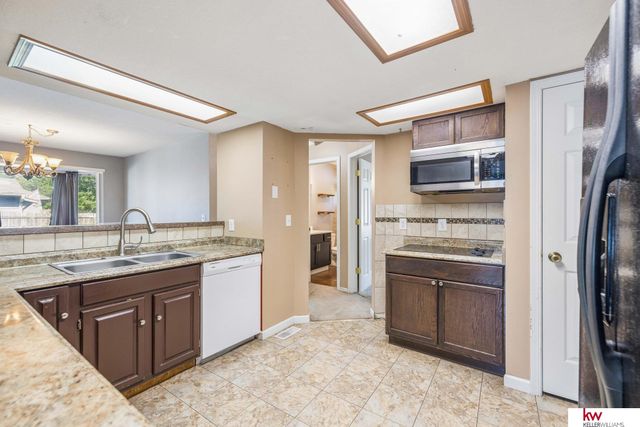 6401 Densmore Road, Lincoln, NE 68512