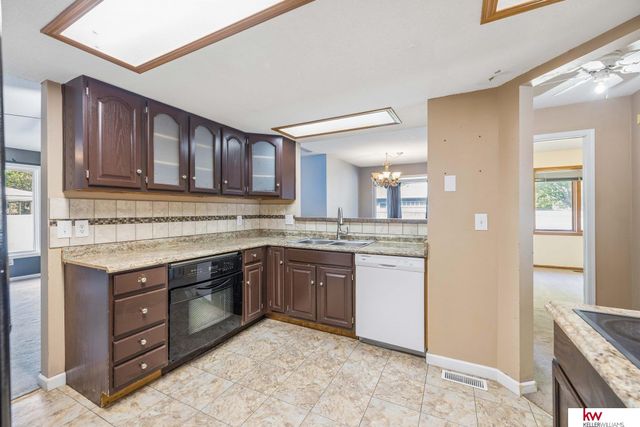 6401 Densmore Road, Lincoln, NE 68512