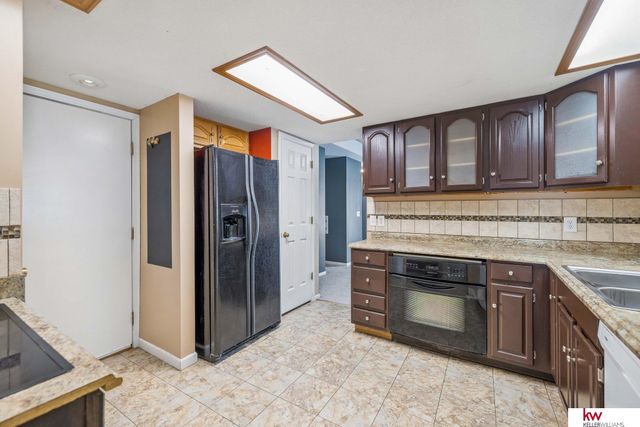 6401 Densmore Road, Lincoln, NE 68512