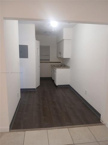 8220 Byron Ave 12, Miami Beach, FL 33141