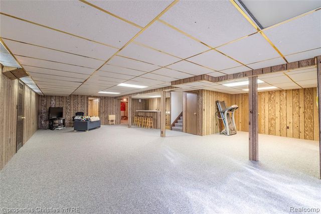 38621 Rutgers Drive, Northville, MI 48335