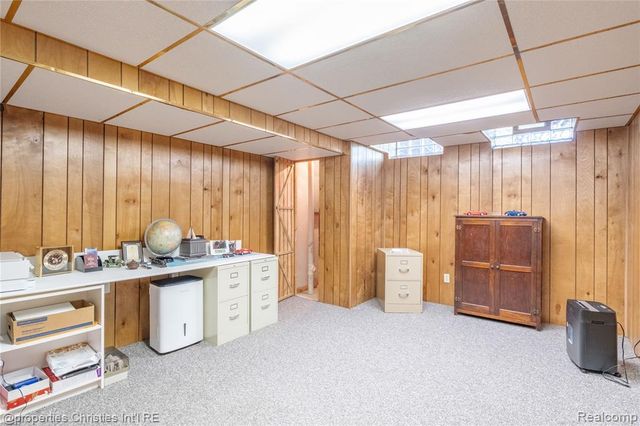 38621 Rutgers Drive, Northville, MI 48335
