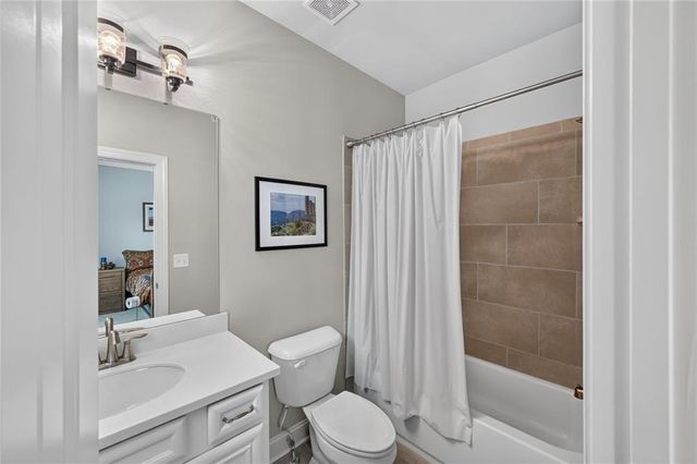 564 Henry Drive, Marietta, GA 30064