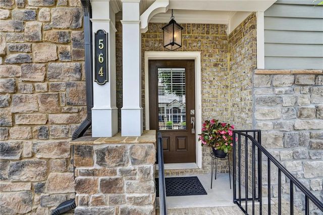 564 Henry Drive, Marietta, GA 30064