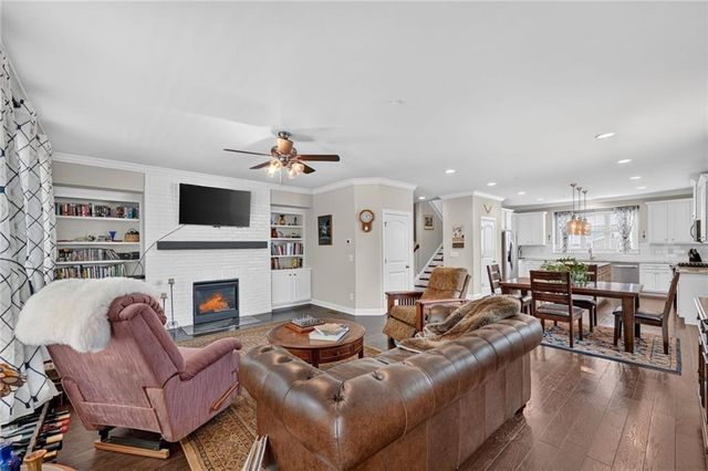 564 Henry Drive, Marietta, GA 30064