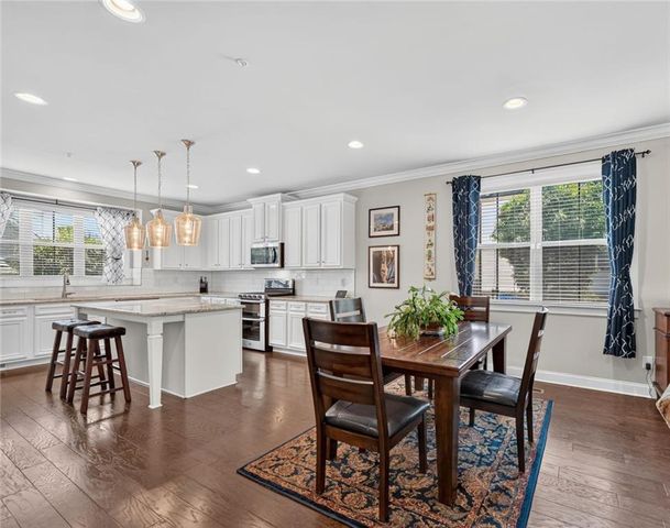 564 Henry Drive, Marietta, GA 30064
