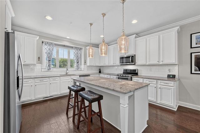 564 Henry Drive, Marietta, GA 30064