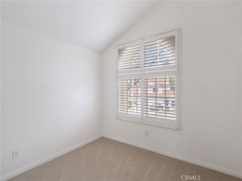 Image 27 of property listing at 21052 Kensington Lane, Lake Forest, CA 92630