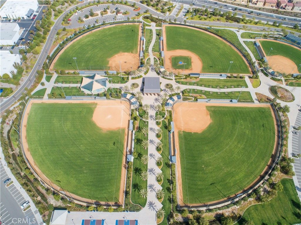 Image 43 of property listing at 21052 Kensington Lane, Lake Forest, CA 92630