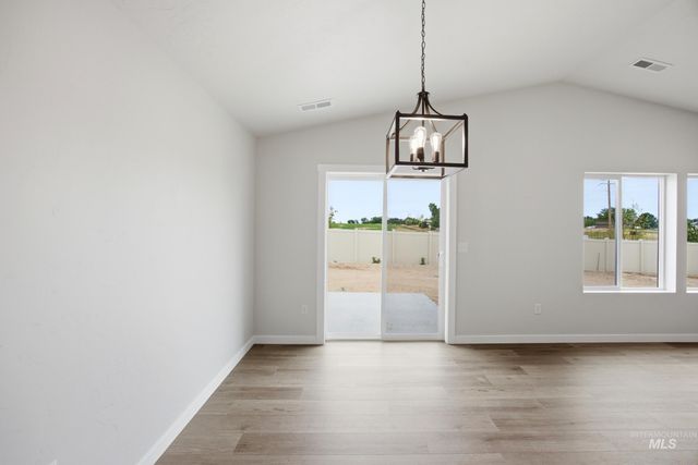9088 W Violet St, Nampa, ID 83687