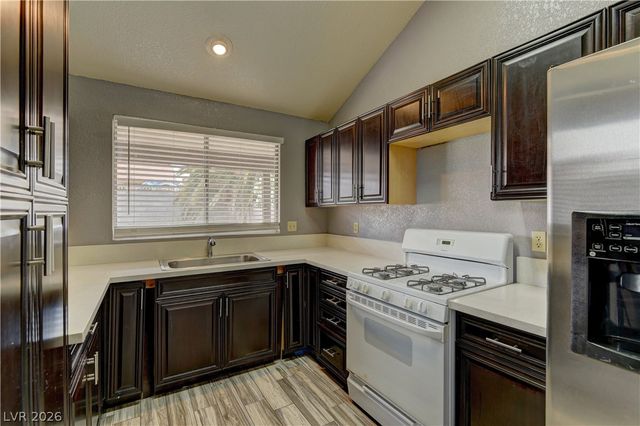 536 Crony Avenue, Henderson, NV 89011