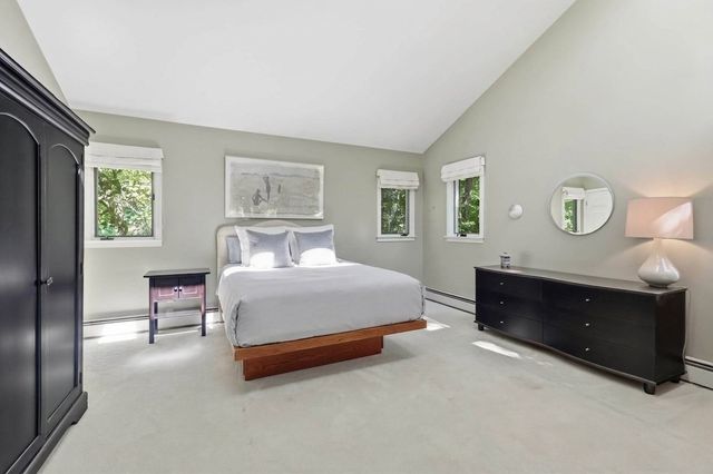 52 Hickory Rd, Sudbury, MA 01776