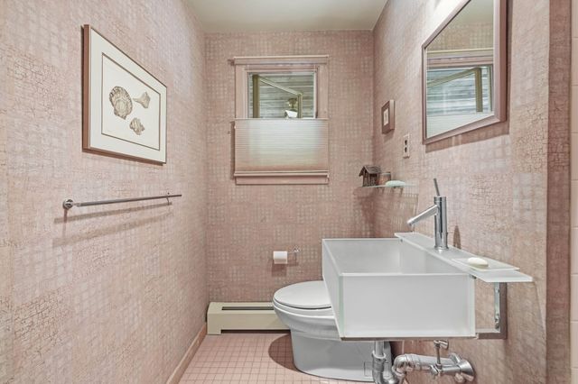 52 Hickory Rd, Sudbury, MA 01776