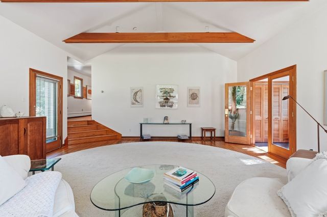 52 Hickory Rd, Sudbury, MA 01776