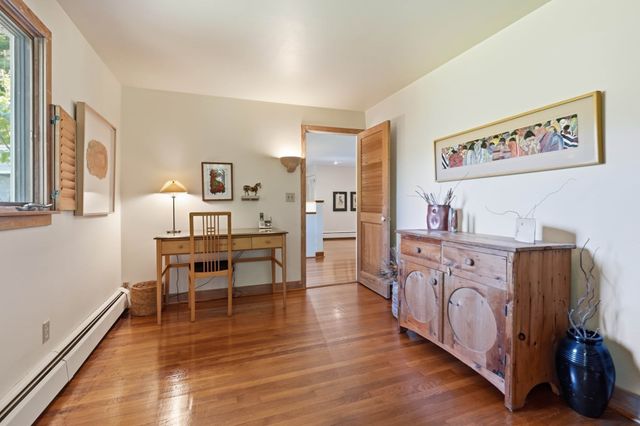 52 Hickory Rd, Sudbury, MA 01776