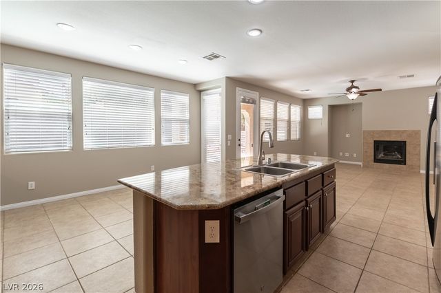 537 Wandering Violets Way, Las Vegas, NV 89138