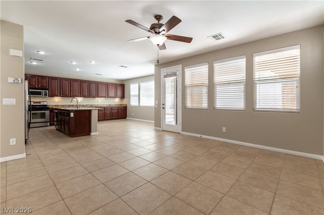 537 Wandering Violets Way, Las Vegas, NV 89138