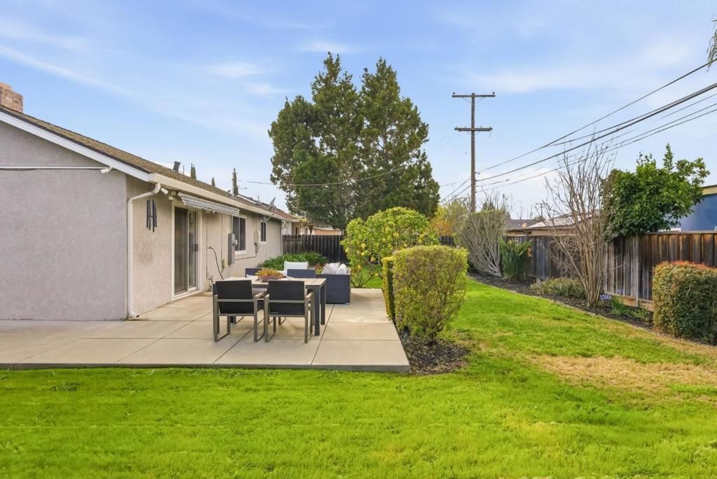 Image 27 of property listing at 1795 Foxworthy Avenue, San Jose, CA 95124