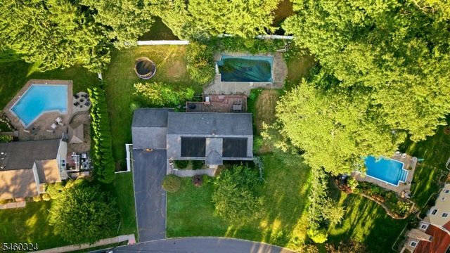 10 Rosemere Ave, West Caldwell Twp., NJ 07006