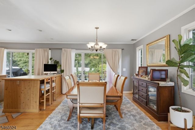 10 Rosemere Ave, West Caldwell Twp., NJ 07006