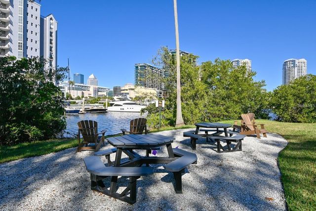 716 PROMENADE PLACE, Tampa, FL 33602