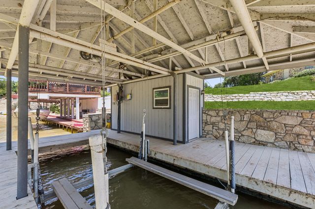 2121 N Rough Creek, Granbury, TX 76048