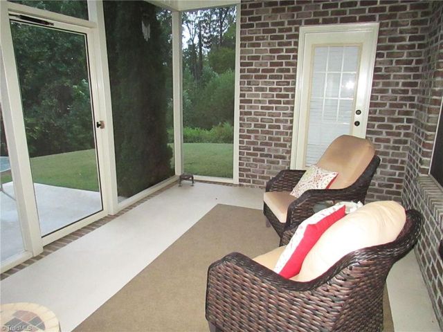 4617 Olivine Lane, Pfafftown, NC 27040