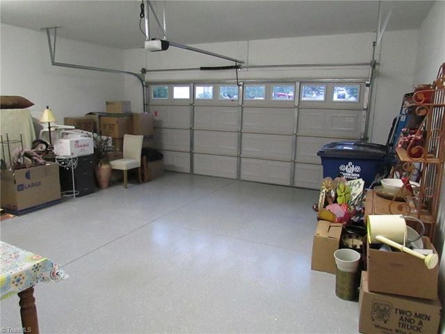 4617 Olivine Lane, Pfafftown, NC 27040