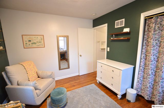 2211 S 36th Street, Lincoln, NE 68506