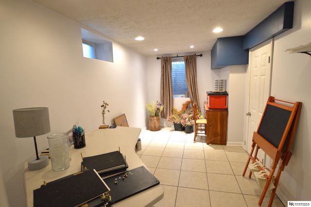 2211 S 36th Street, Lincoln, NE 68506