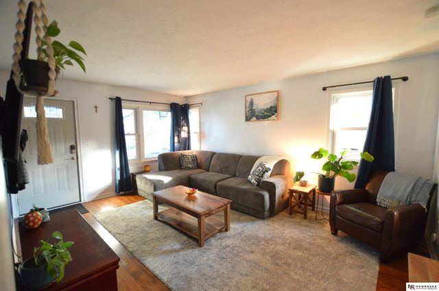 2211 S 36th Street, Lincoln, NE 68506