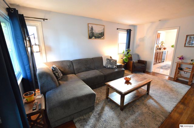 2211 S 36th Street, Lincoln, NE 68506