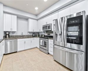 801 S Anaheim Boulevard 106, Anaheim, CA 92805