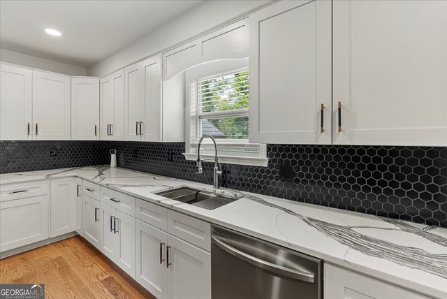 1355 Boulevard Lorraine SW, Atlanta, GA 30311