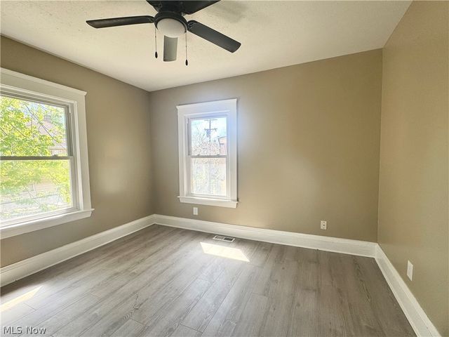 9606 Parmelee Avenue, Cleveland, OH 44108