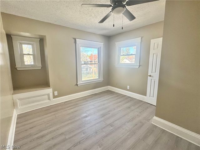 9606 Parmelee Avenue, Cleveland, OH 44108